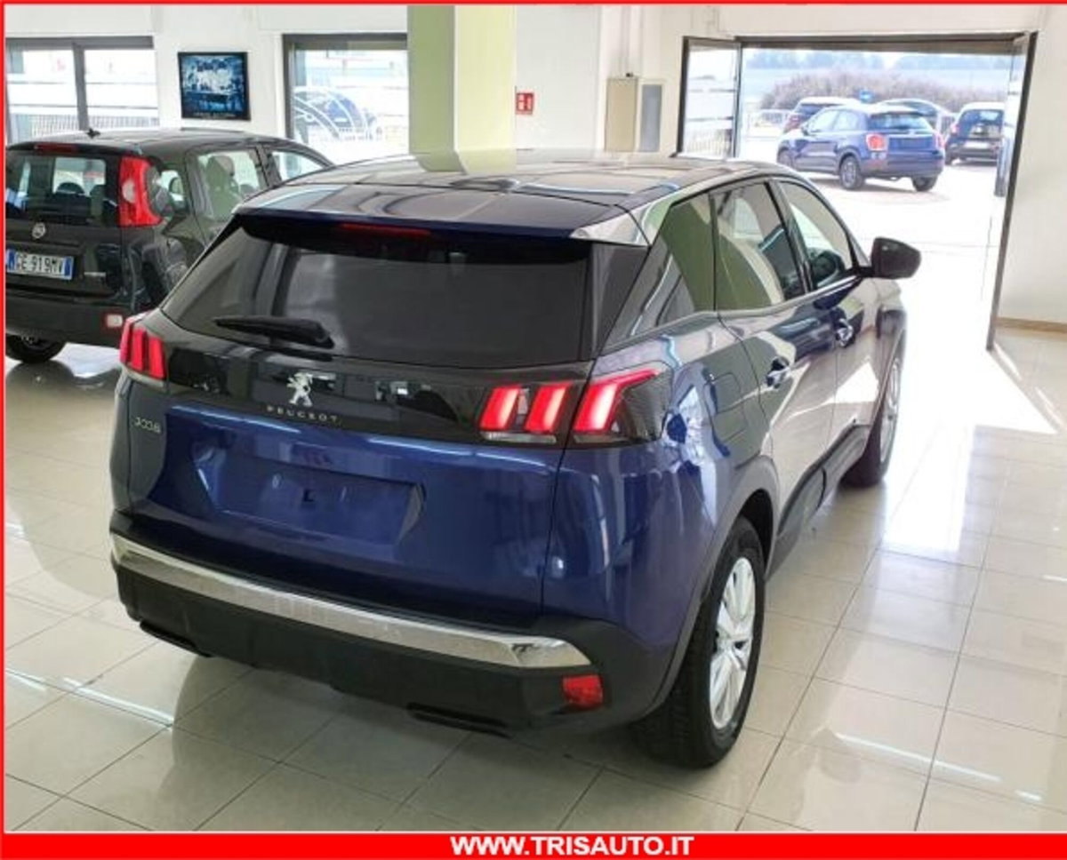 Peugeot 3008 BlueHDi 130 S&S EAT8 Business (4)