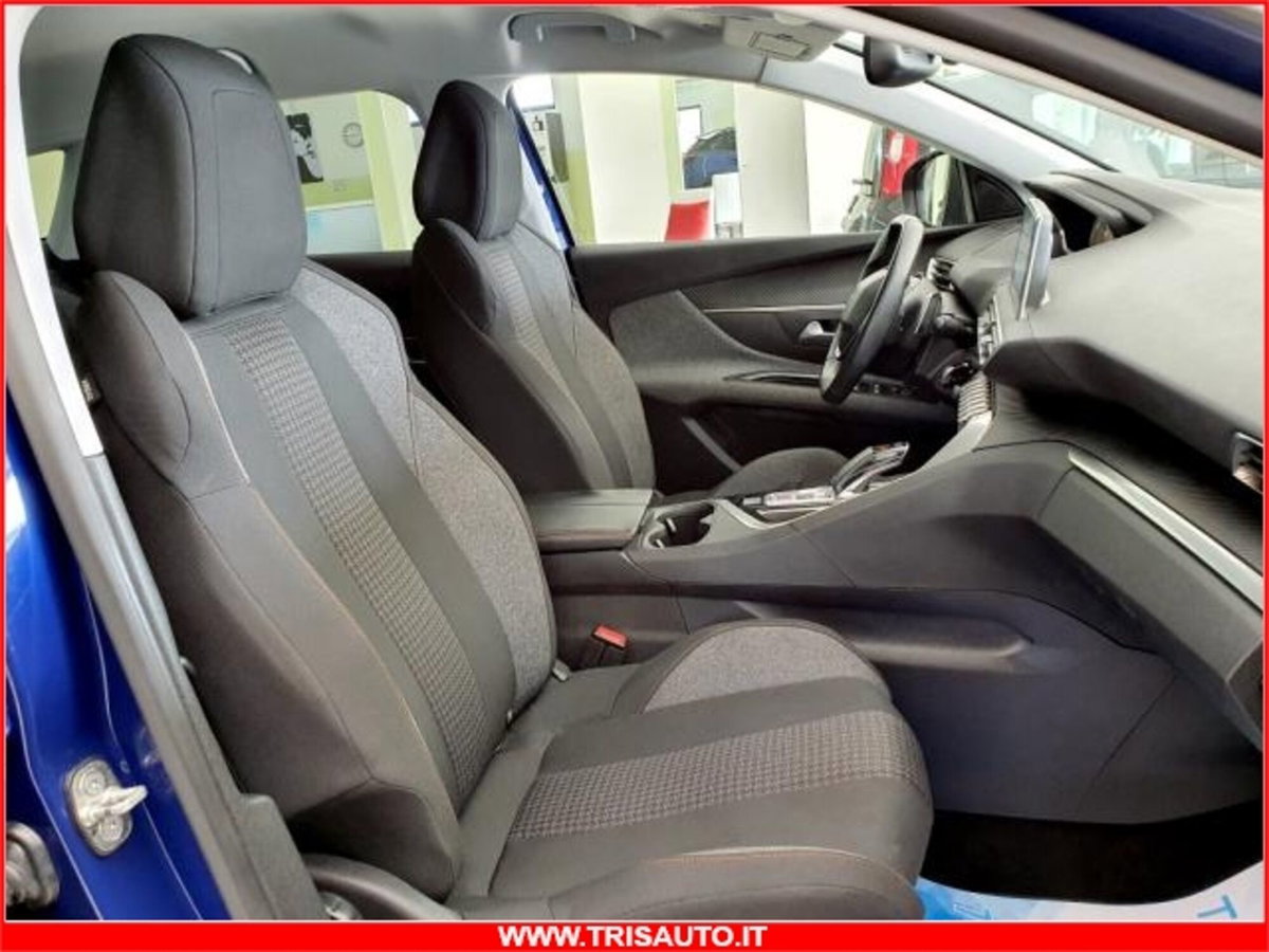 Peugeot 3008 BlueHDi 130 S&S EAT8 Business (8)