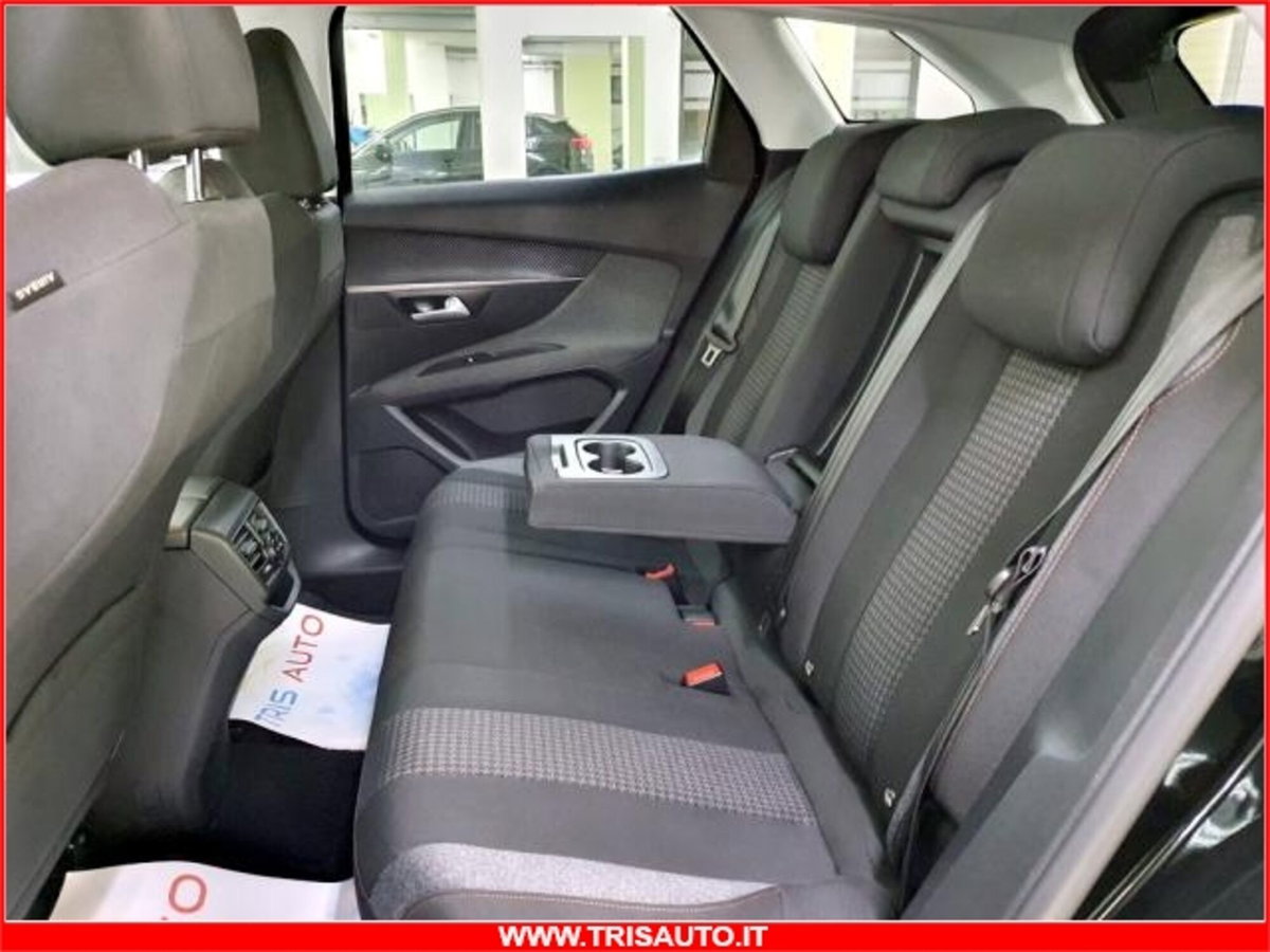 Peugeot 3008 BlueHDi 130 S&S Business (12)