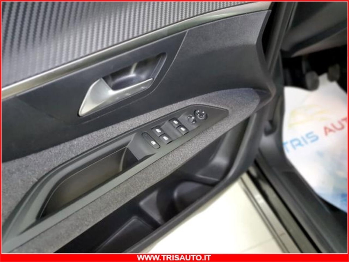 Peugeot 3008 BlueHDi 130 S&S Business (13)