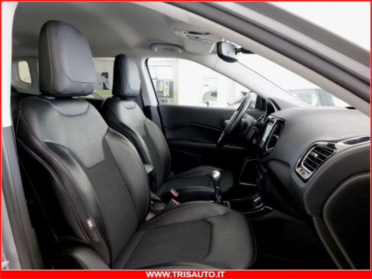 Jeep Compass 1.6 Multijet II 2WD Limited Winter (10)