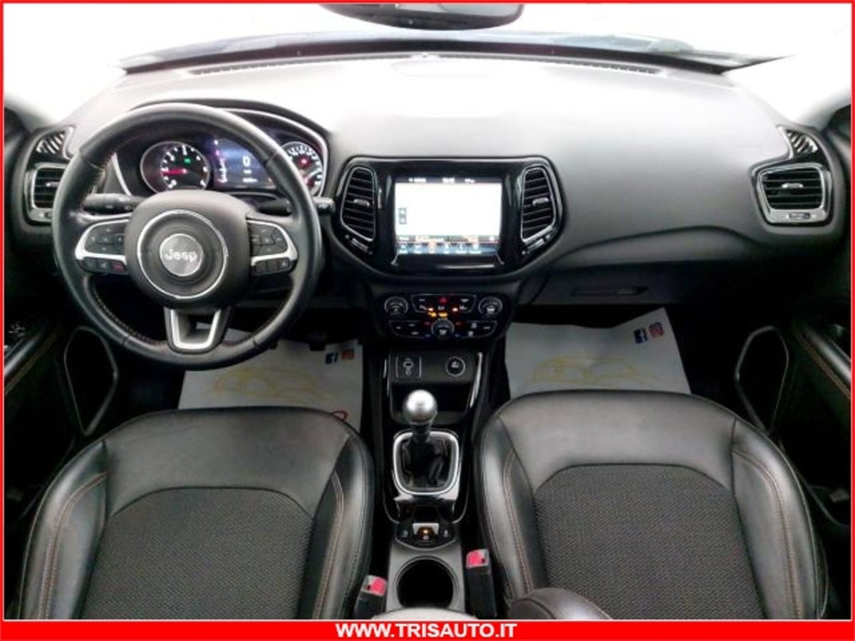 Jeep Compass 1.6 Multijet II 2WD Limited Winter (8)