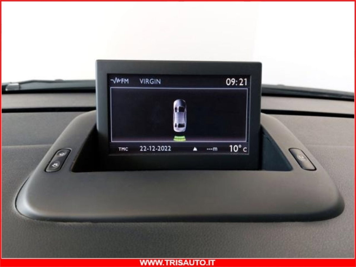Peugeot 5008 2.0 HDi 150CV Business (16)