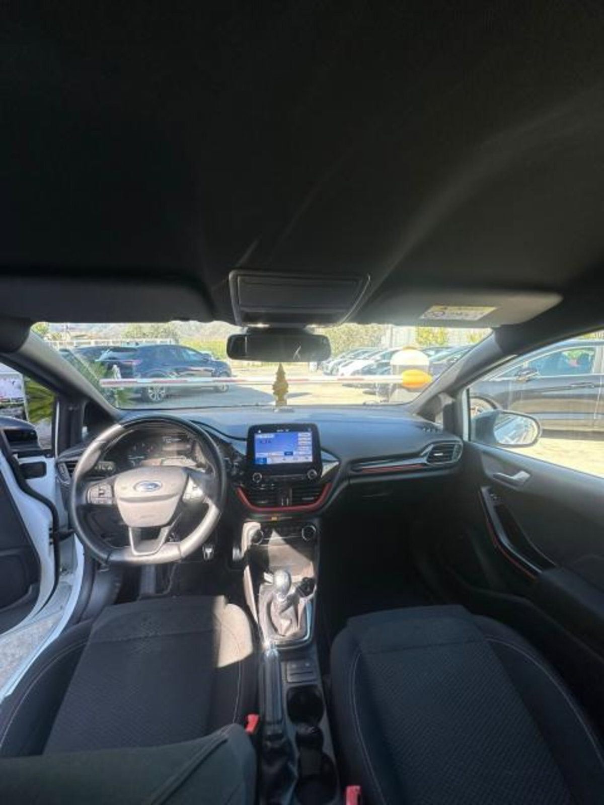 Ford Fiesta 1.5 TDCi 75CV 3 porte ST-Line (5)
