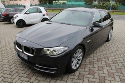 BMW Serie 5 Touring 520d  Business my 10 usata