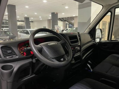 Iveco Daily Telaio 40C12DP/BrT2.3HpiTDI PLM-DC-RG Cab (10)