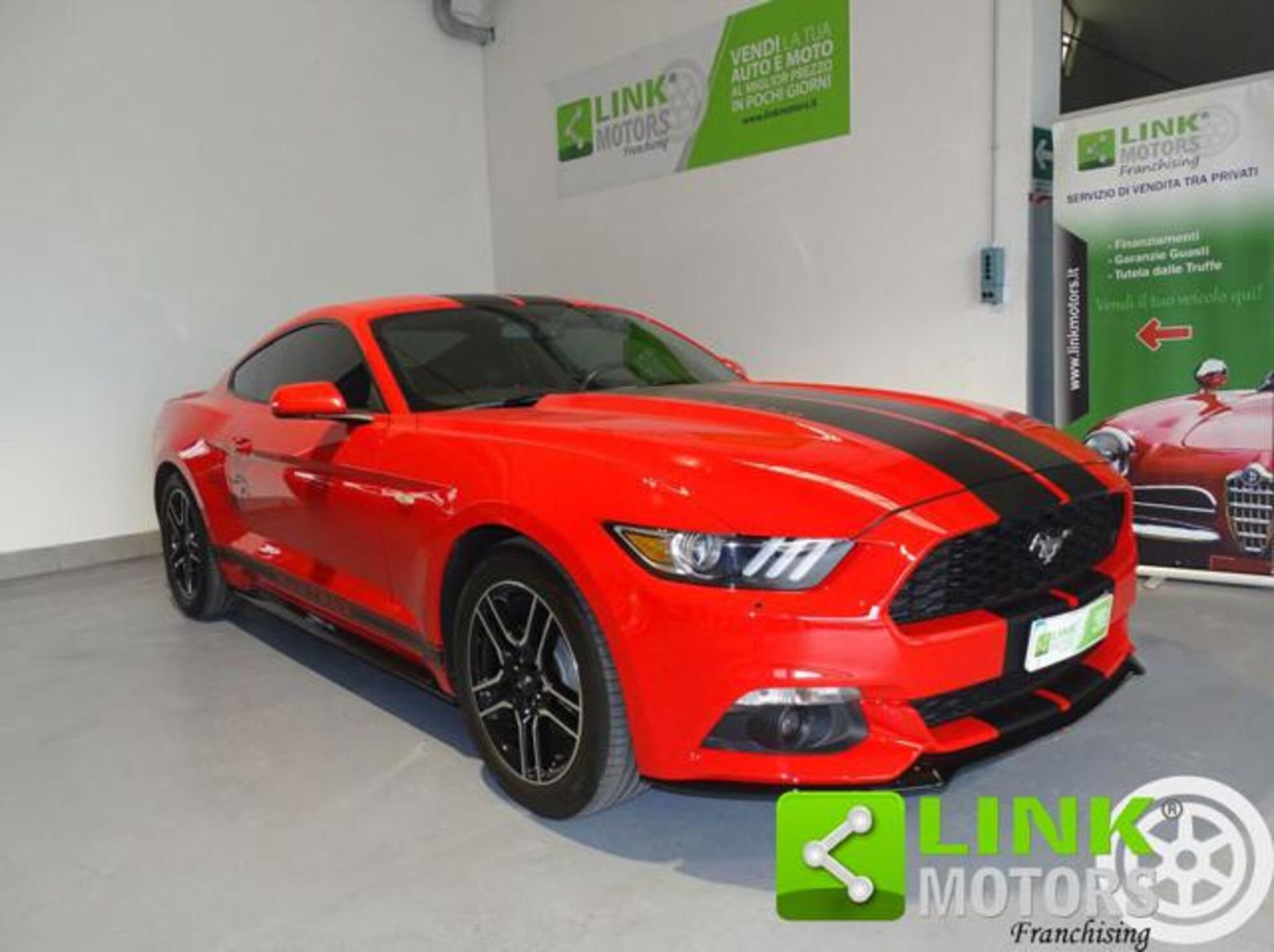 Ford Mustang Coupé Fastback 2.3 EcoBoost 