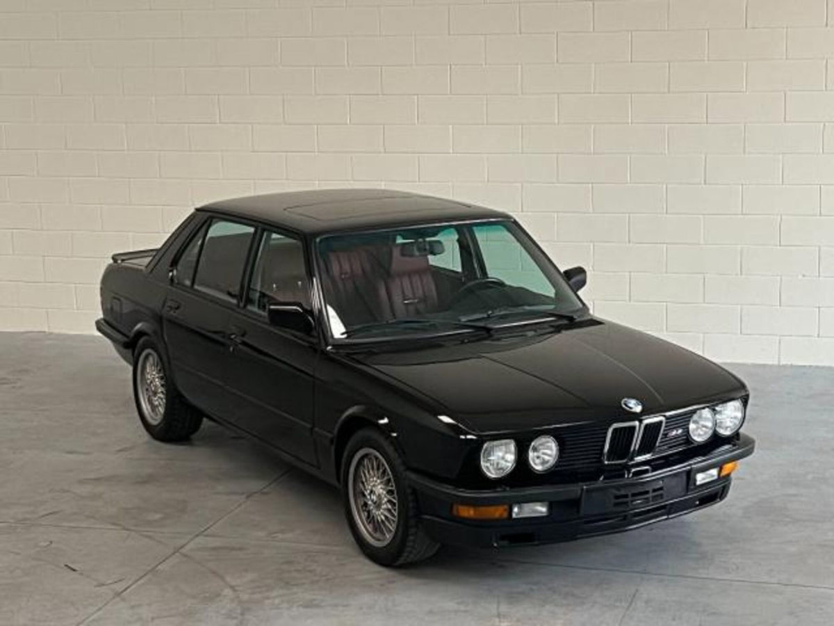 BMW Serie 5 M5 (6)