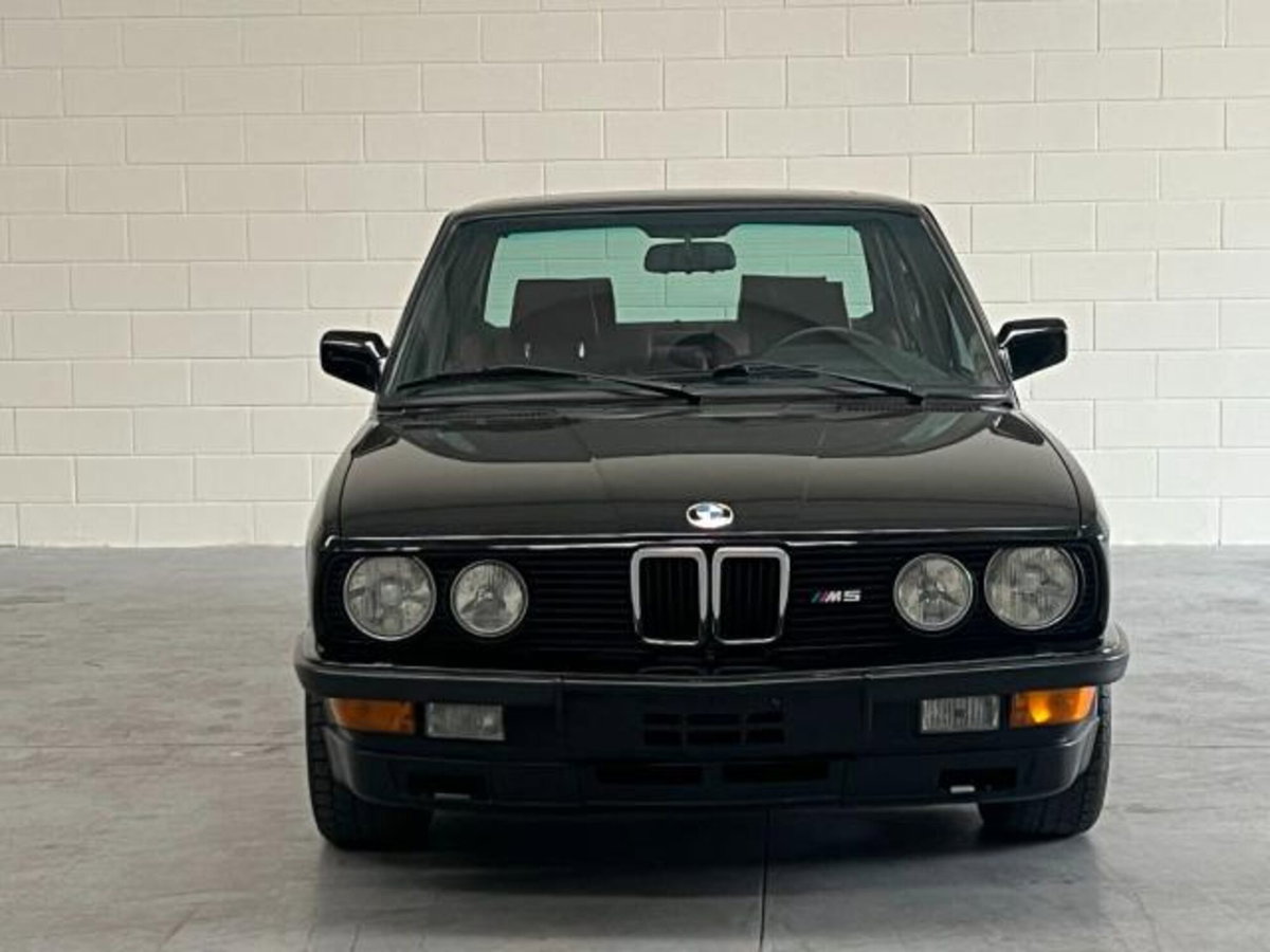 BMW Serie 5 M5 (7)