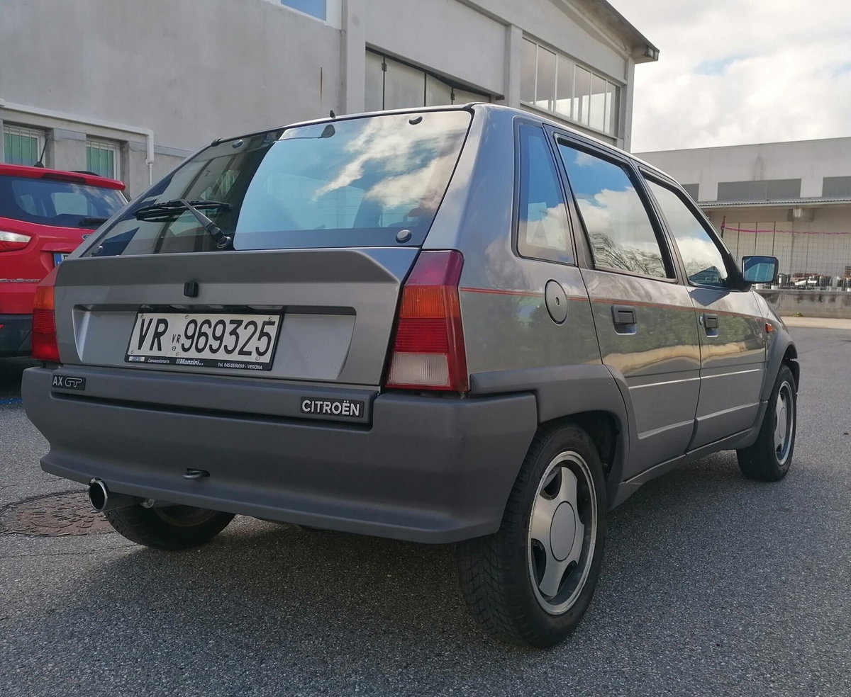 Citroen AX 1.4 5 porte GT (2)