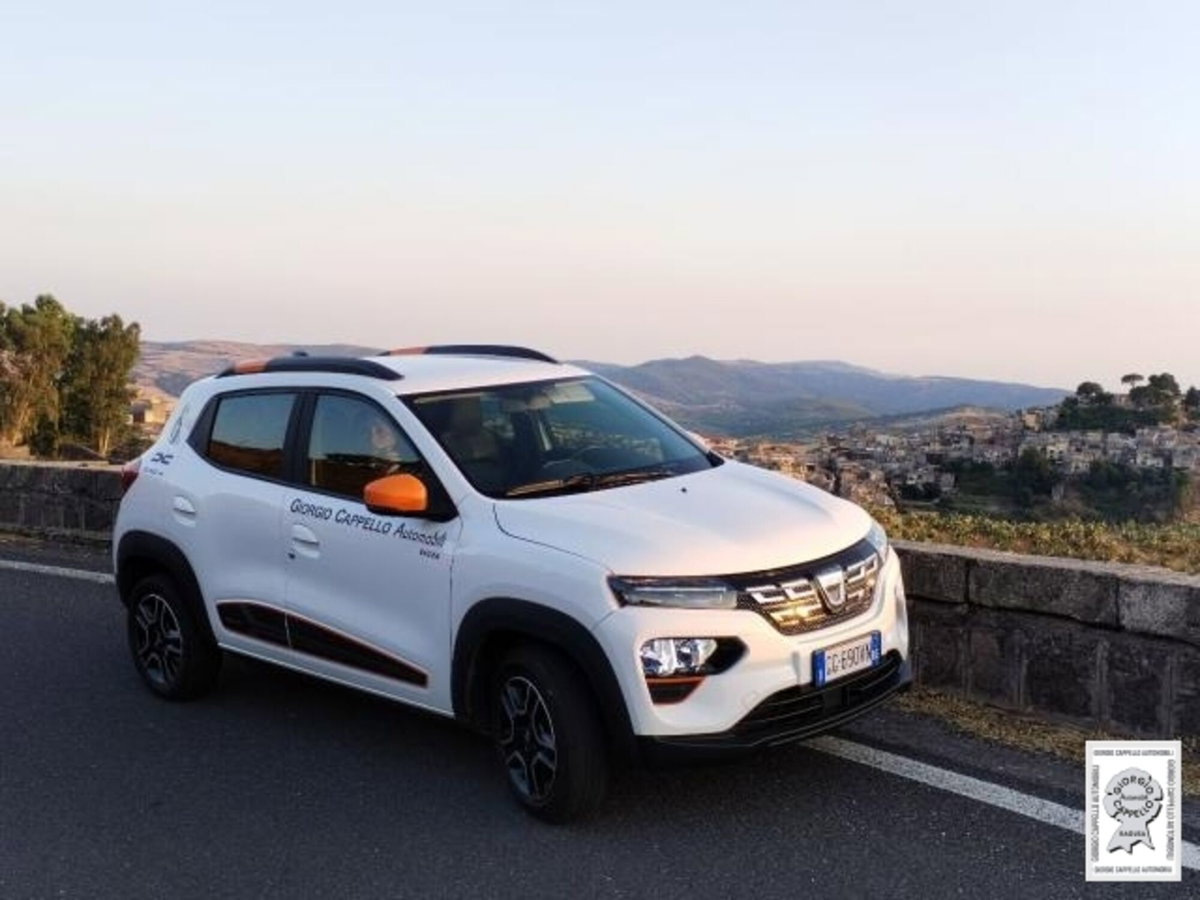 Dacia Spring Comfort Plus Electric 45 (11)