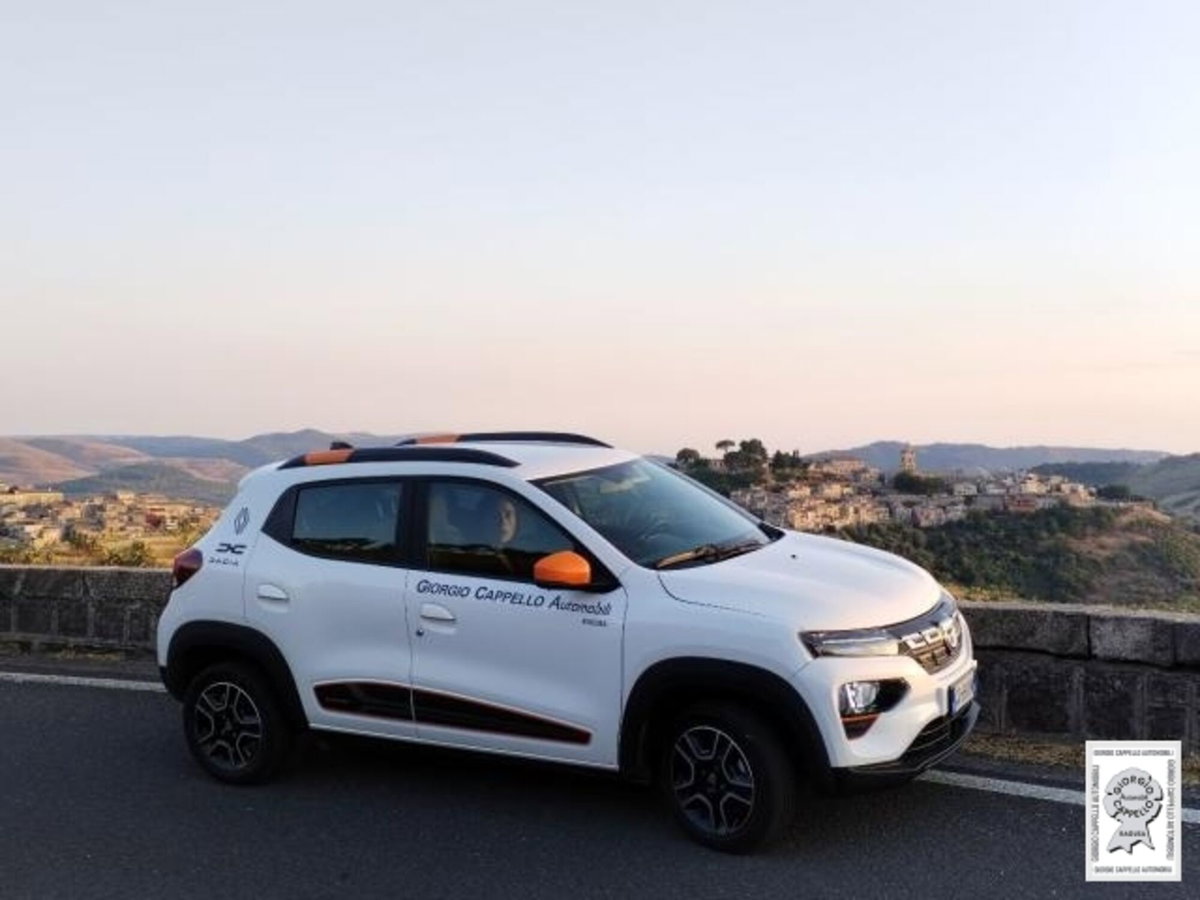 Dacia Spring Comfort Plus Electric 45 (12)