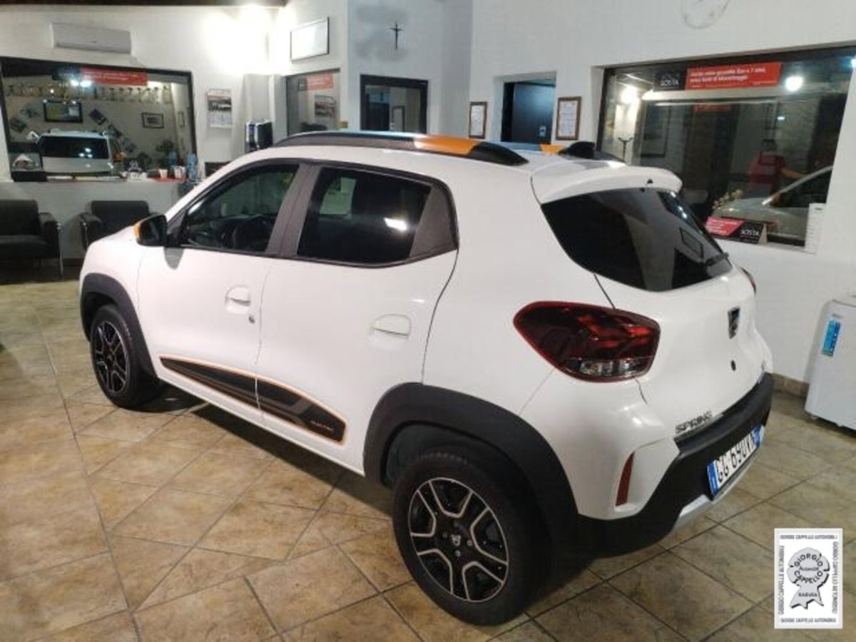 Dacia Spring Comfort Plus Electric 45 (16)