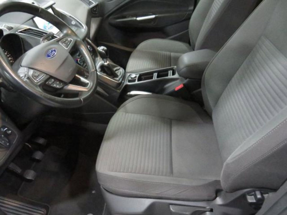 Ford C-Max 1.5 TDCi 120CV Powershift Start&Stop Titanium (11)
