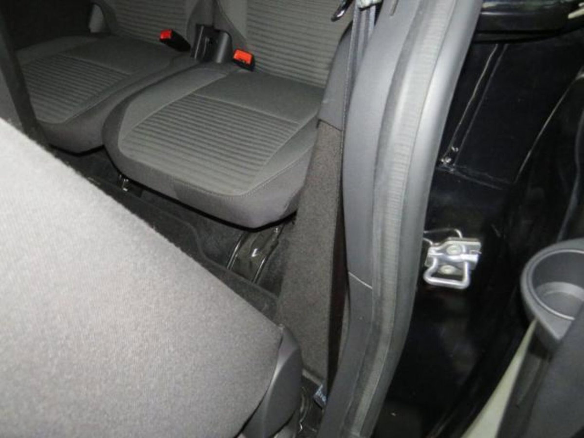 Ford C-Max 1.5 TDCi 120CV Powershift Start&Stop Titanium (15)