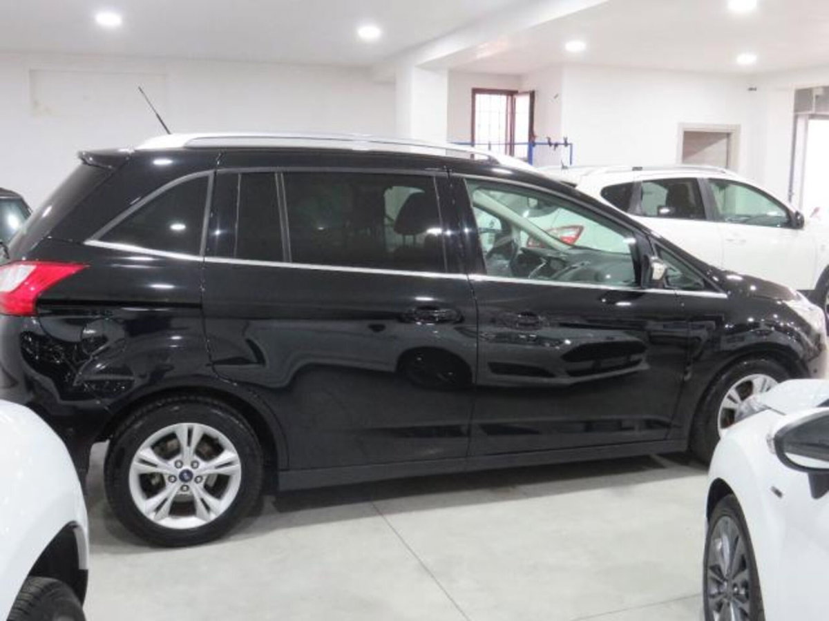 Ford C-Max 1.5 TDCi 120CV Powershift Start&Stop Titanium (4)