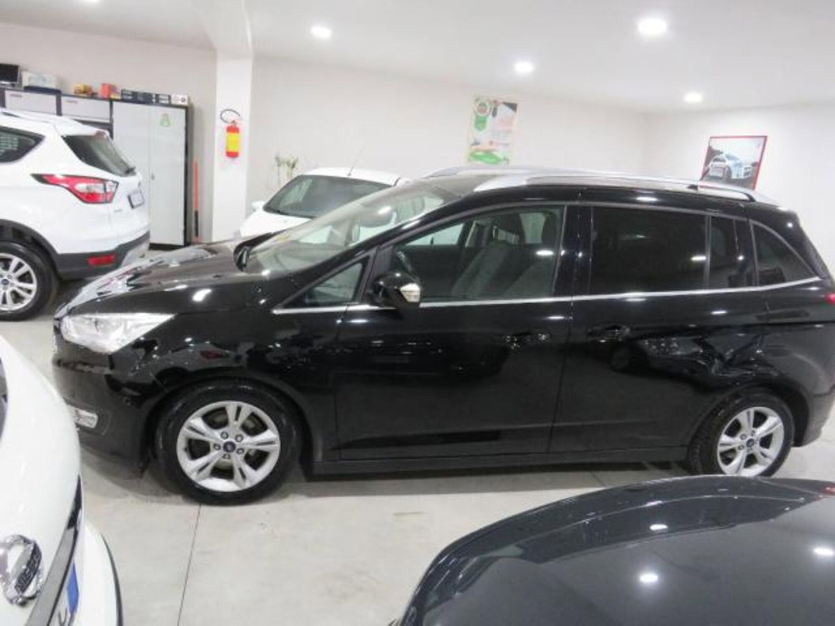 Ford C-Max 1.5 TDCi 120CV Powershift Start&Stop Titanium (9)