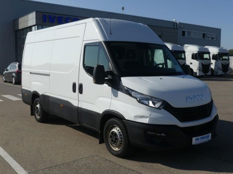 Iveco Daily Telaio 35S16 2.3 HPT PM Cabinato
