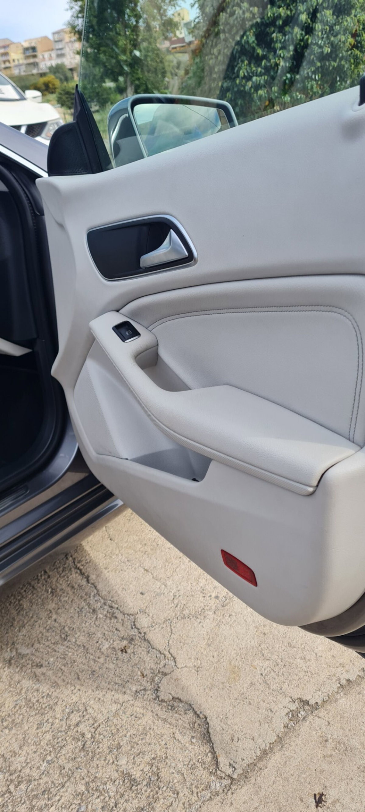 Mercedes-Benz CLA Shooting Brake 180 d Automatic Executive (13)