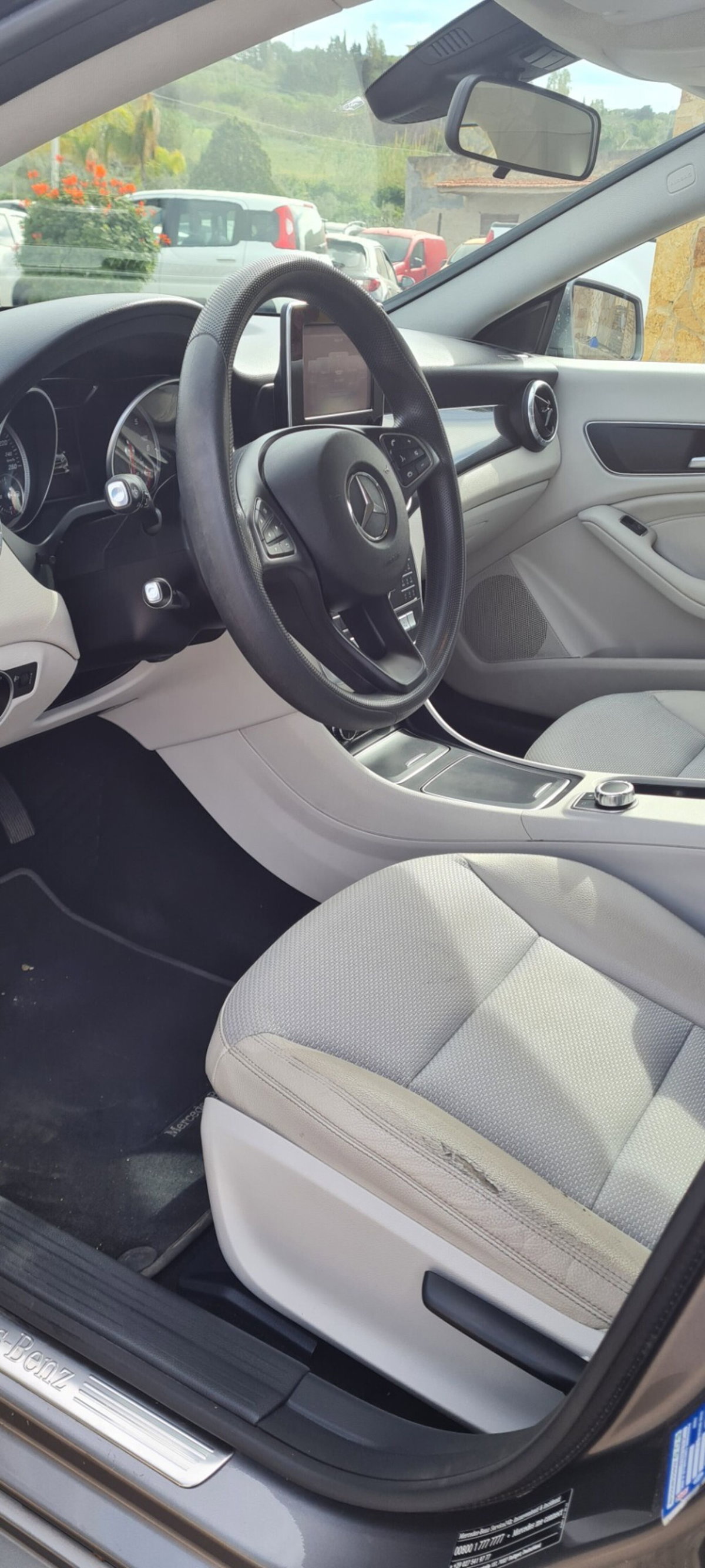 Mercedes-Benz CLA Shooting Brake 180 d Automatic Executive (5)