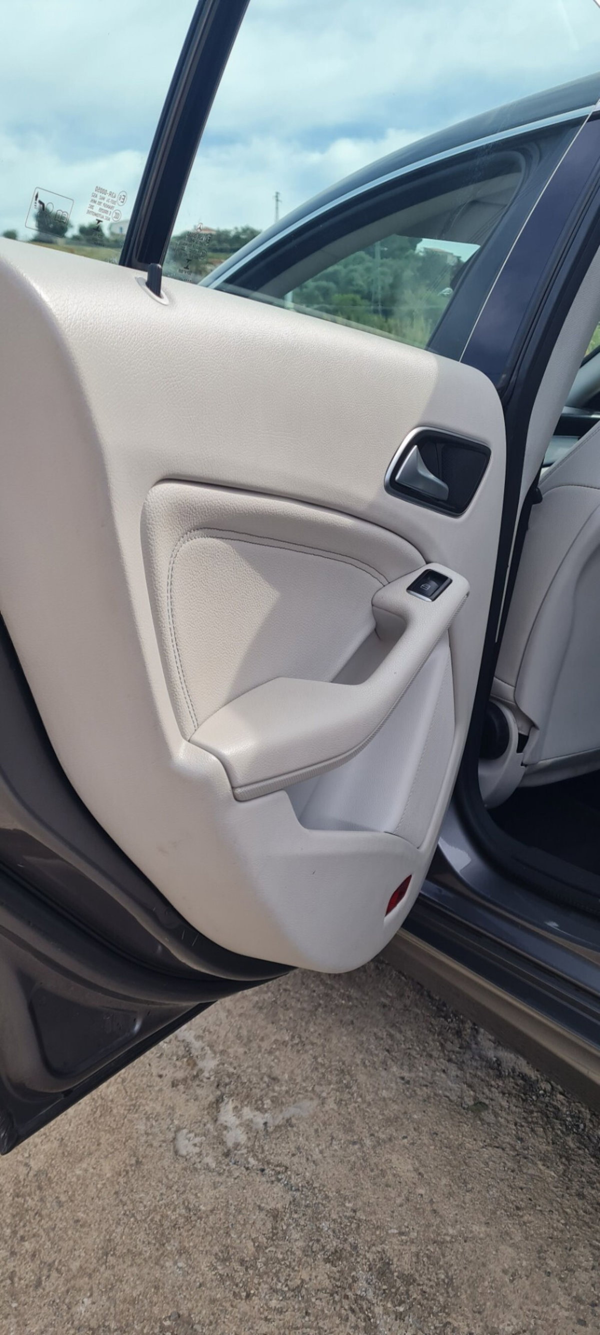 Mercedes-Benz CLA Shooting Brake 180 d Automatic Executive (8)