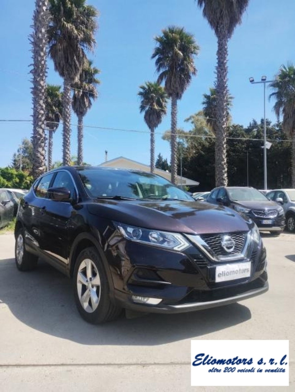 Nissan Qashqai 1.5 dCi Business (2)