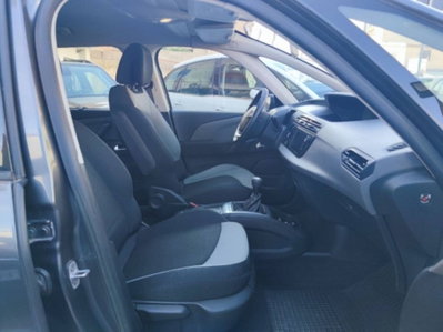 Citroen C4 Picasso 1.6 e-HDi 115 Exclusive (10)