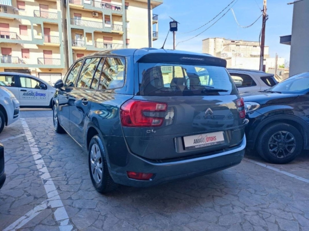 Citroen C4 Picasso 1.6 e-HDi 115 Exclusive (6)
