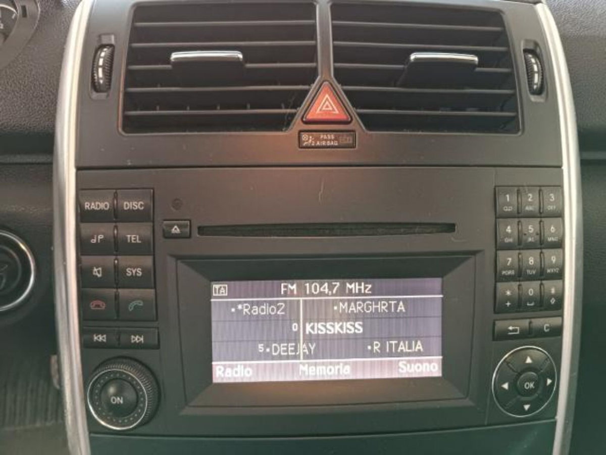 Mercedes-Benz Classe A 180 CDI Elegance (11)