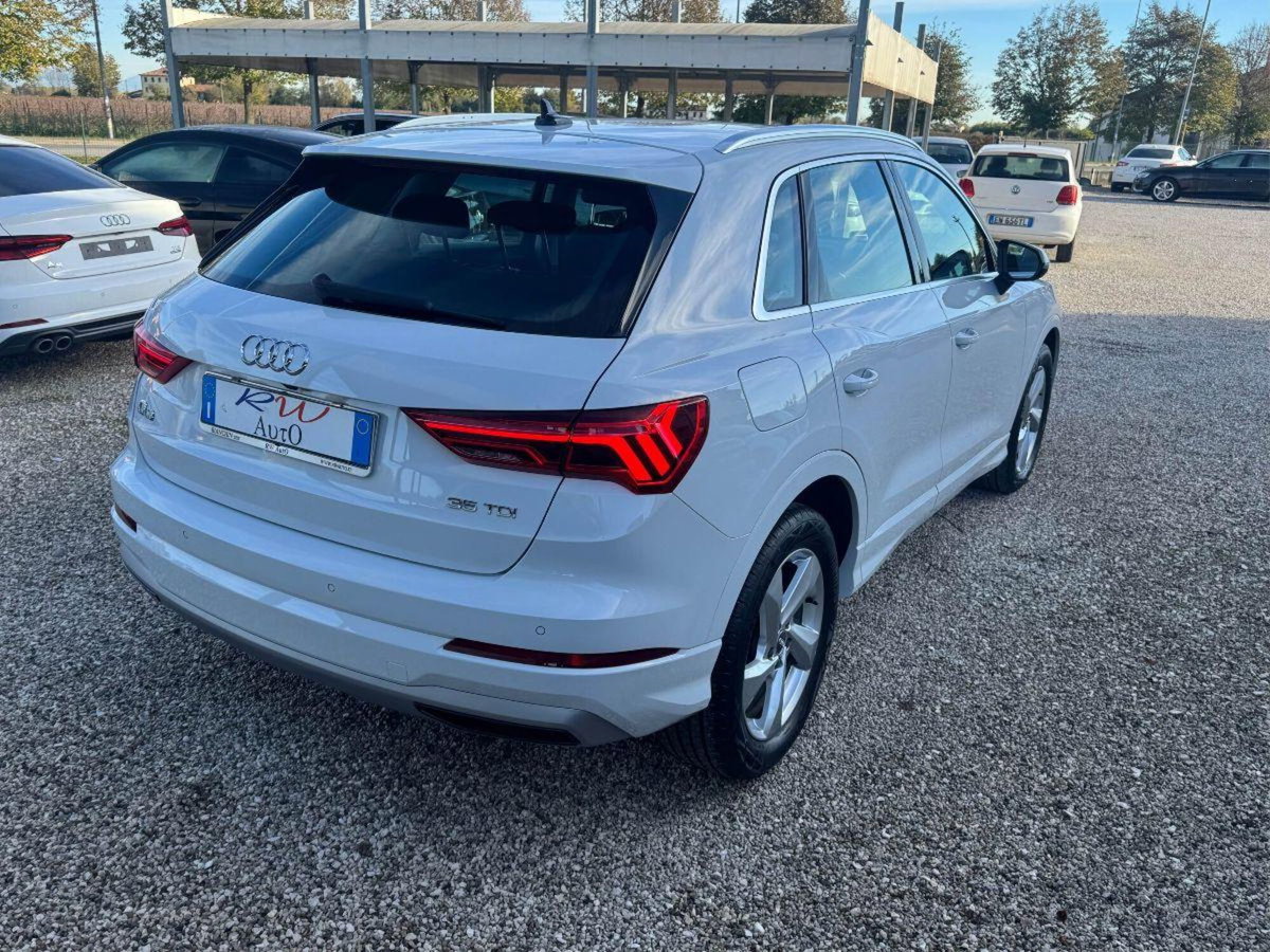 Audi Q3 Sportback 35 TDI quattro S tronic S line edition (6)
