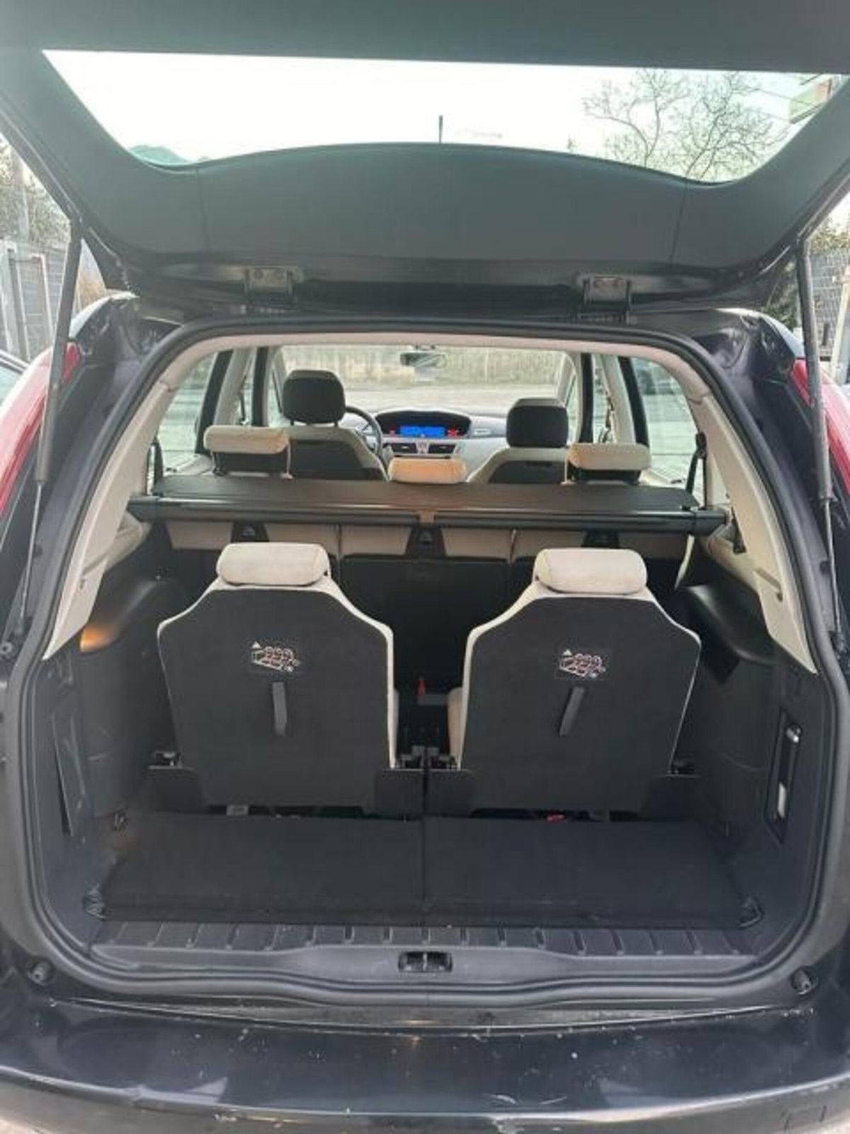 Citroen C4 Picasso 1.6 HDi 110 FAP CMP6 airdream Ideal (5)