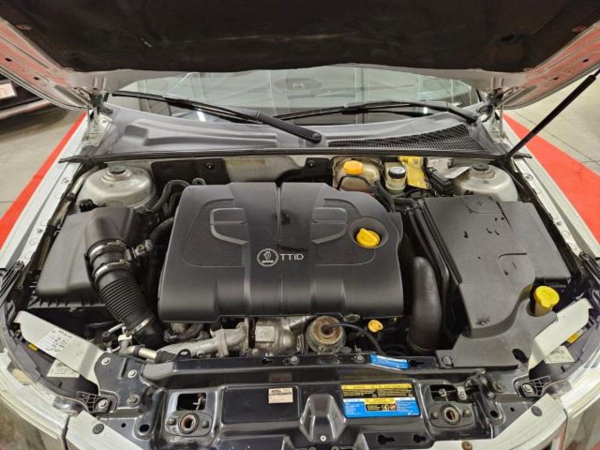 Saab 9-3 1.9 TTiD 180CV Linear Sentronic (17)