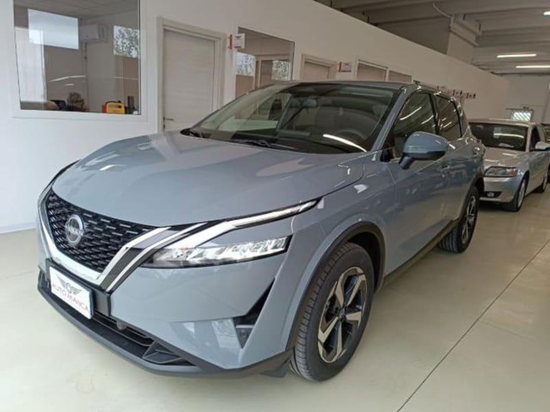 Nissan Qashqai 1.3 DIG-T 160 CV DCT Business