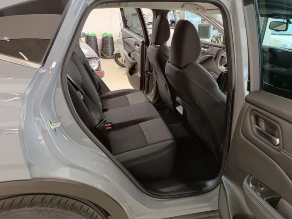 Nissan Qashqai 1.3 DIG-T 160 CV DCT Business (17)