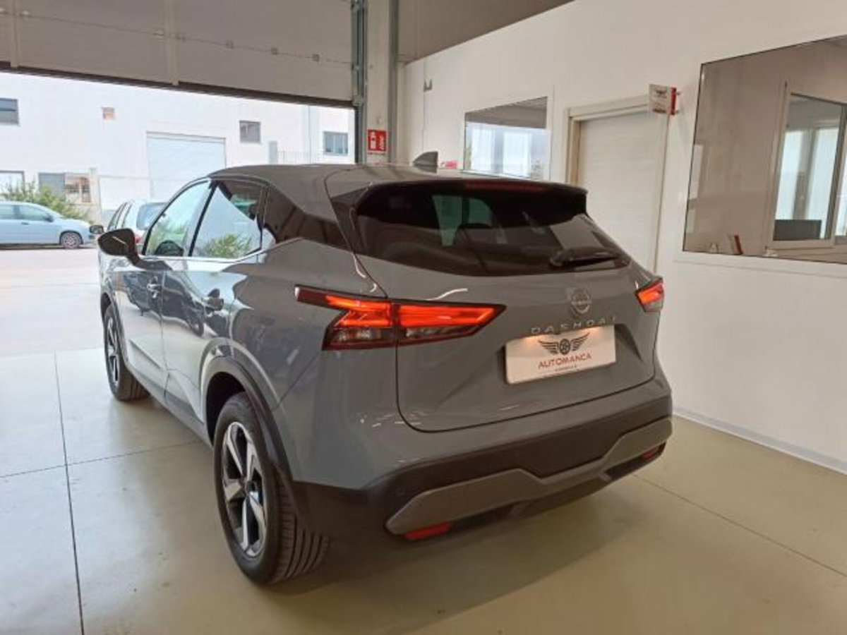 Nissan Qashqai 1.3 DIG-T 160 CV DCT Business (6)