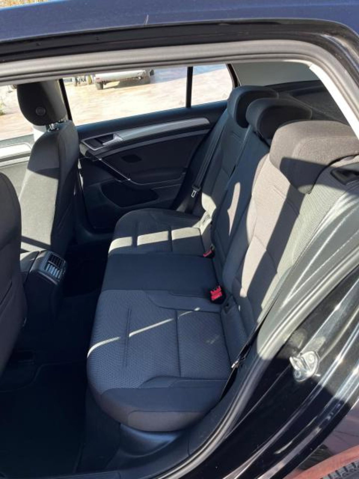 Volkswagen Golf 1.6 TDI 110 CV 5p. Business BlueMotion Technology (6)