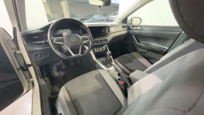 Volkswagen Taigo 1.0 tsi Life 95cv (14)