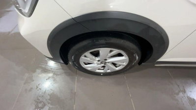 Volkswagen Taigo 1.0 tsi Life 95cv (9)