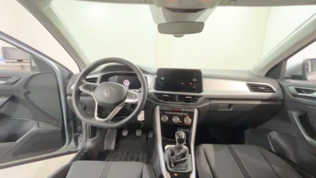 Volkswagen T-Roc 1.0 TSI Life (11)