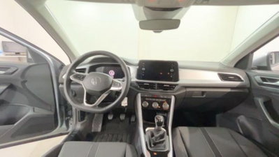 Volkswagen T-Roc 1.0 TSI Life (11)