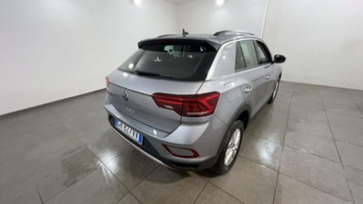 Volkswagen T-Roc 1.0 TSI Life (6)