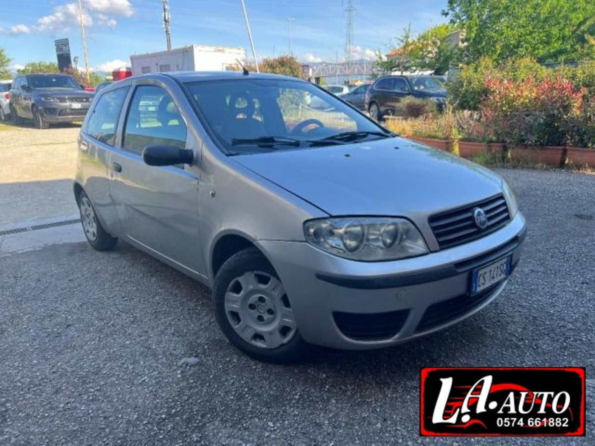 Fiat Punto 1.2 3 porte Actual (3)