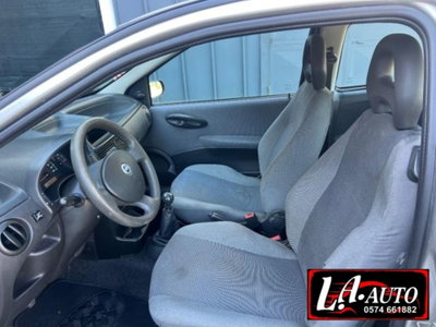 Fiat Punto 1.2 3 porte Actual (9)