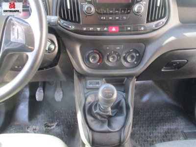 Fiat Doblò 1.6 MJT 16V 105CV Easy Maxi (12)