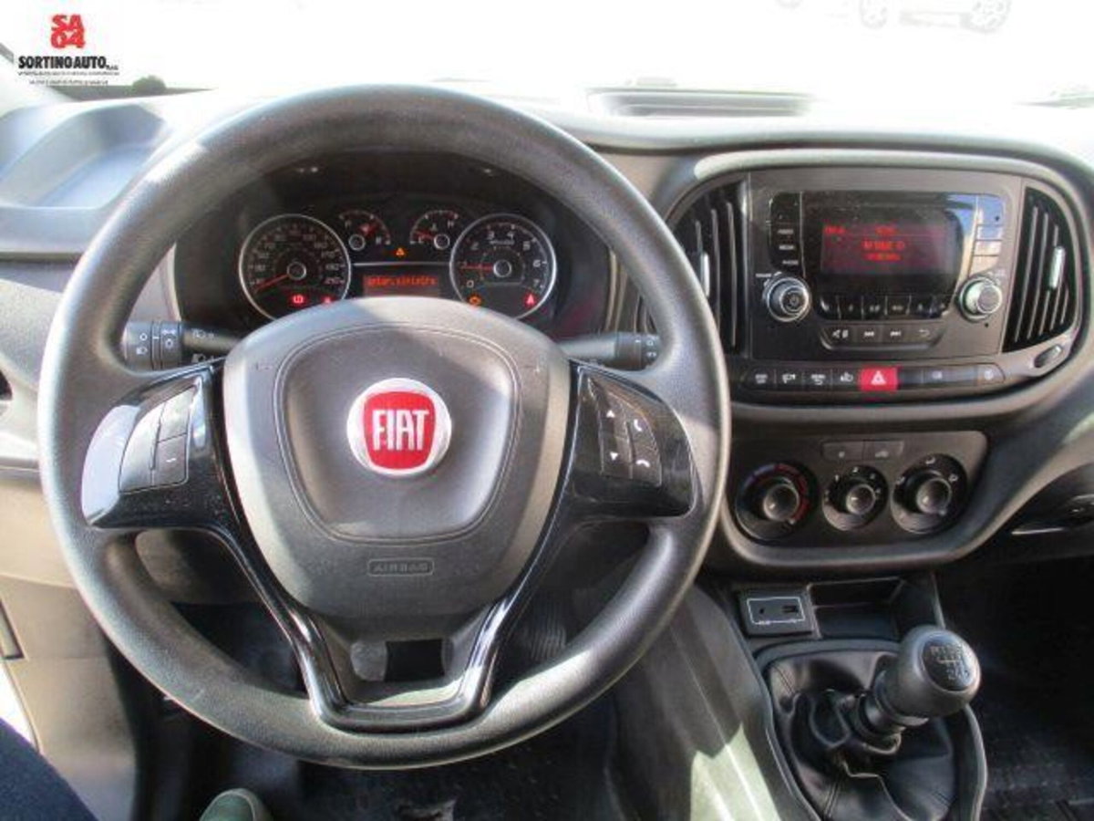 Fiat Doblò 1.6 MJT 16V 105CV Easy Maxi (8)