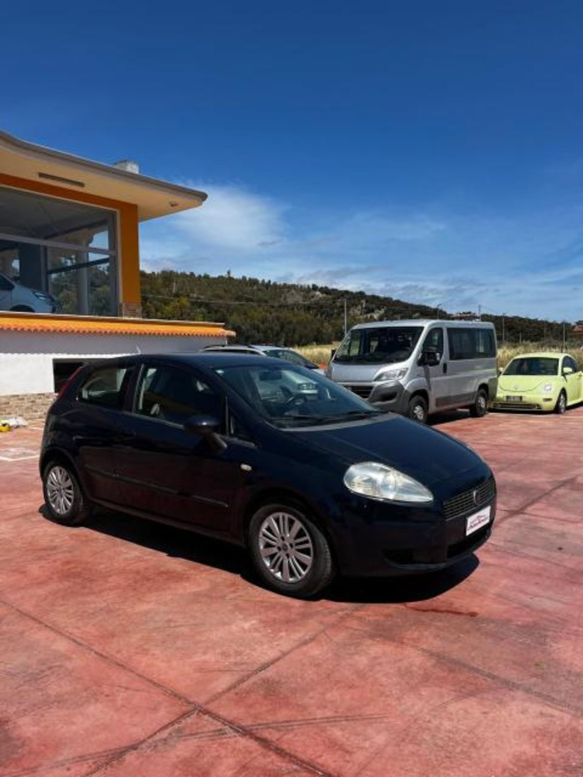 Fiat Grande Punto 1.3 MJT 75 CV 3 porte S&S Actual (4)