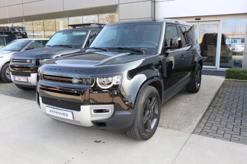 Land Rover Defender 110 Hard Top 3.0d i6 mhev X-Dynamic SE awd 300cv auto