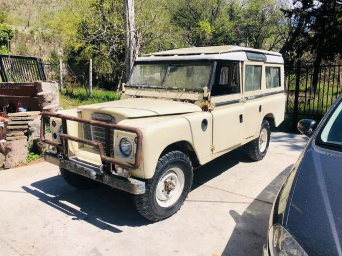 Land Rover Defender 110 2.2 TD4 Station Wagon N1
