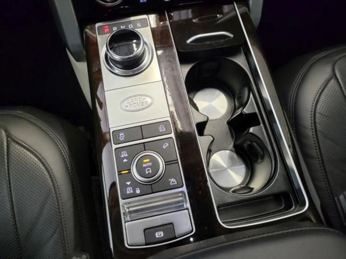 Land Rover Range Rover 3.0 TDV6 Vogue (14)