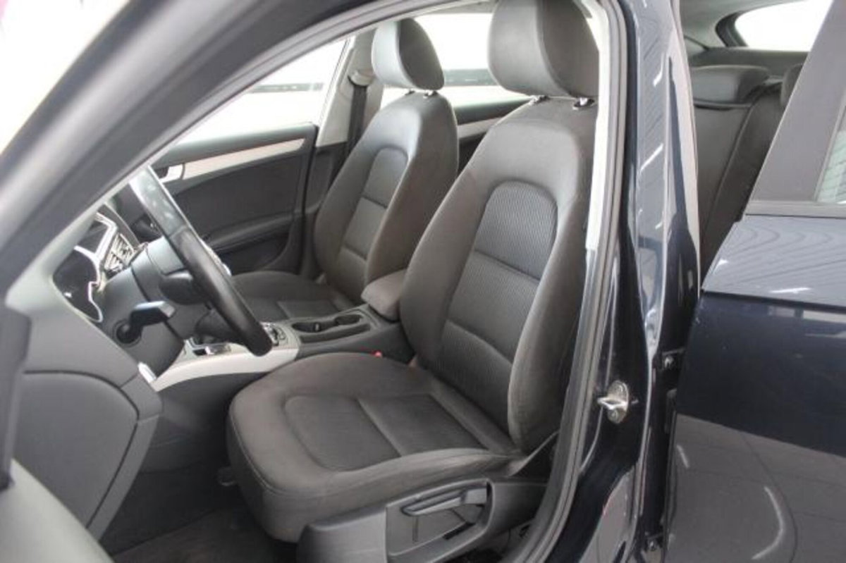 Audi A4 Avant 2.0 TDI 143CV F.AP. (12)